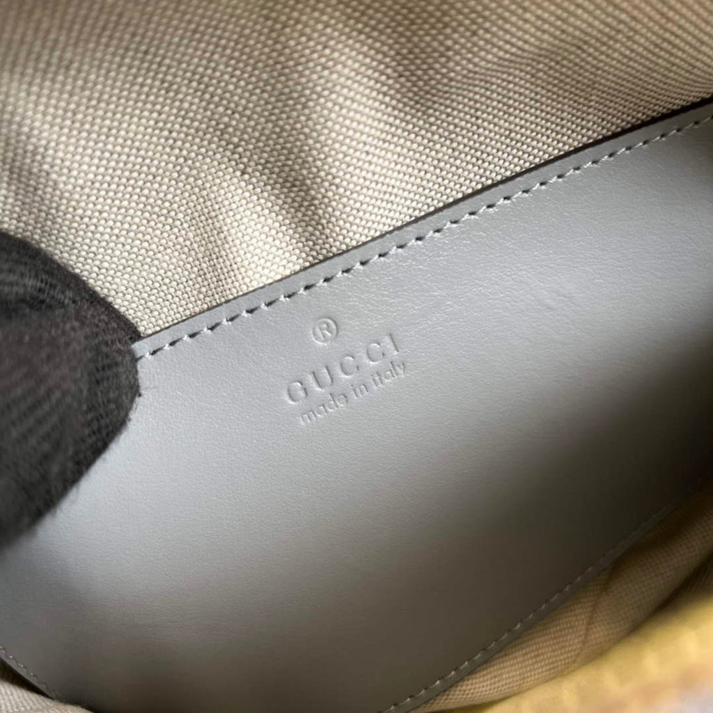 Gucci ‎‎702229 GG Matelassé leather small bag gray