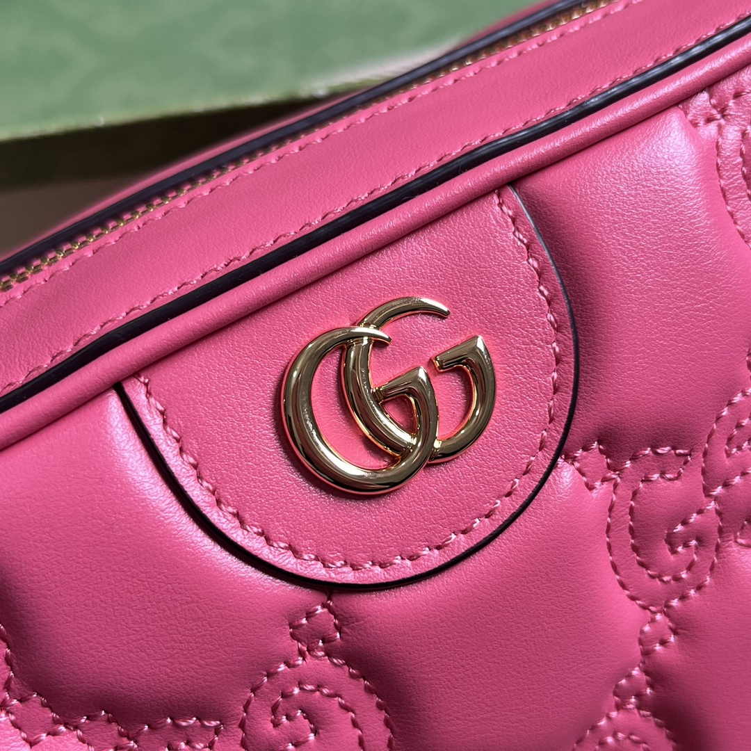 Gucci 702234 GG Matelassé leather shoulder bag Pink