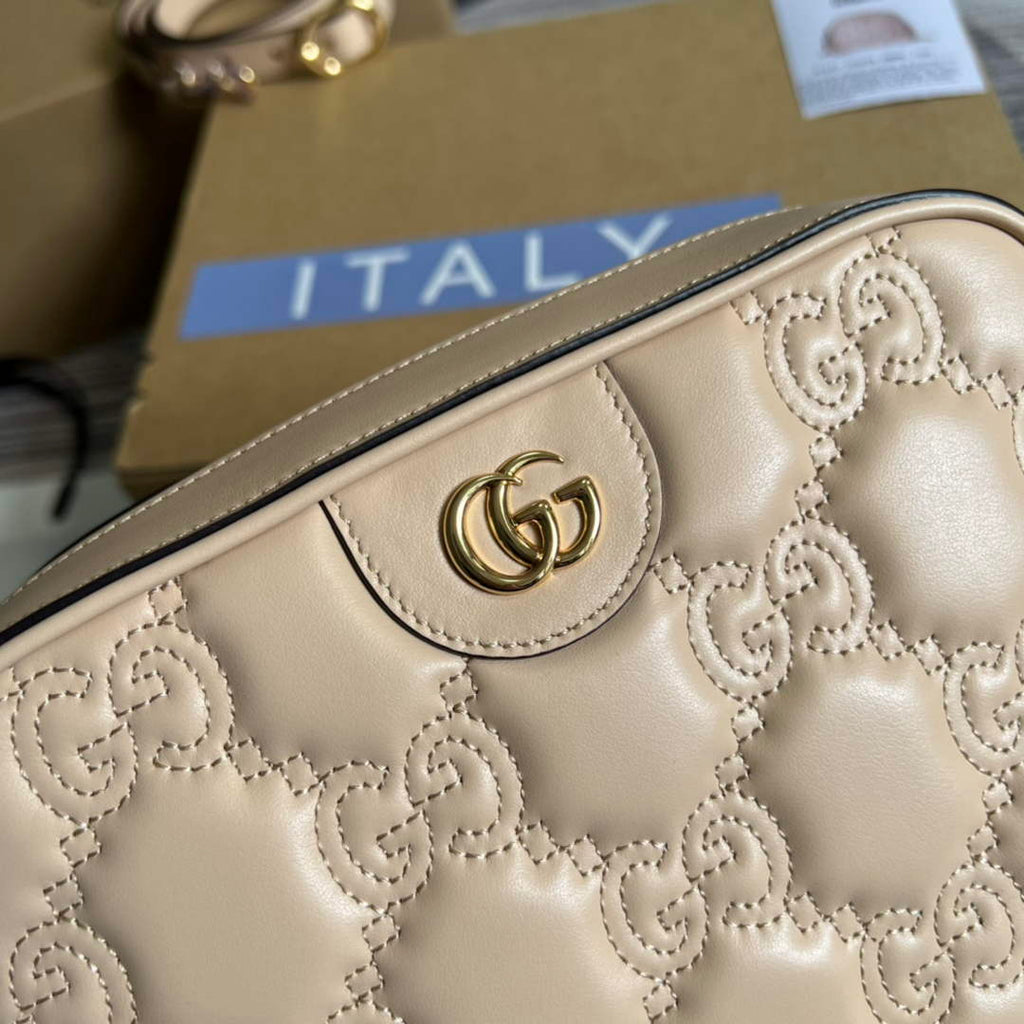 Gucci 702234 GG Matelassé leather shoulder bag Apricot