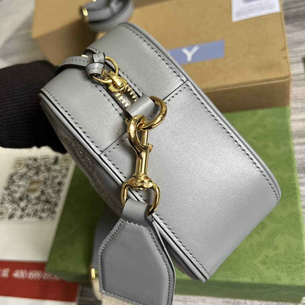 Gucci 702234 GG Matelassé leather shoulder bag Gray