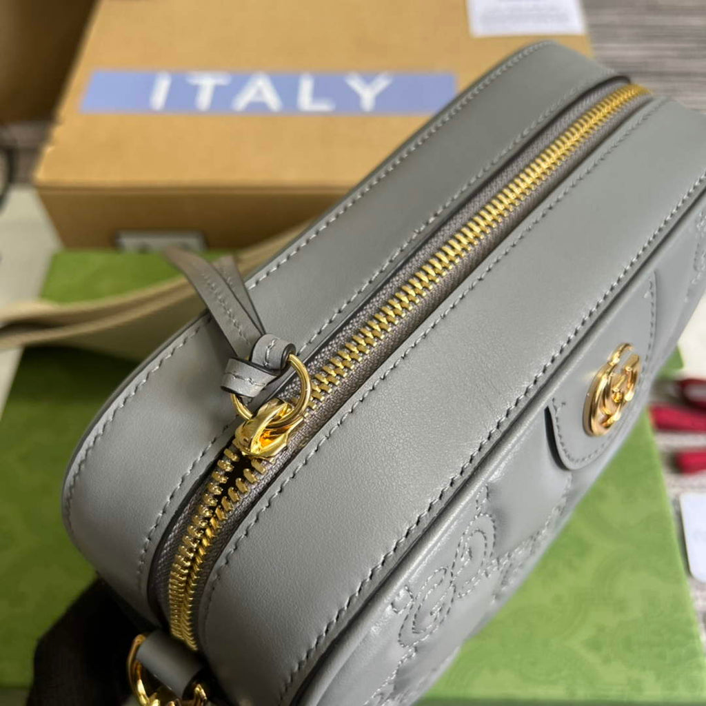 Gucci 702234 GG Matelassé leather shoulder bag Gray