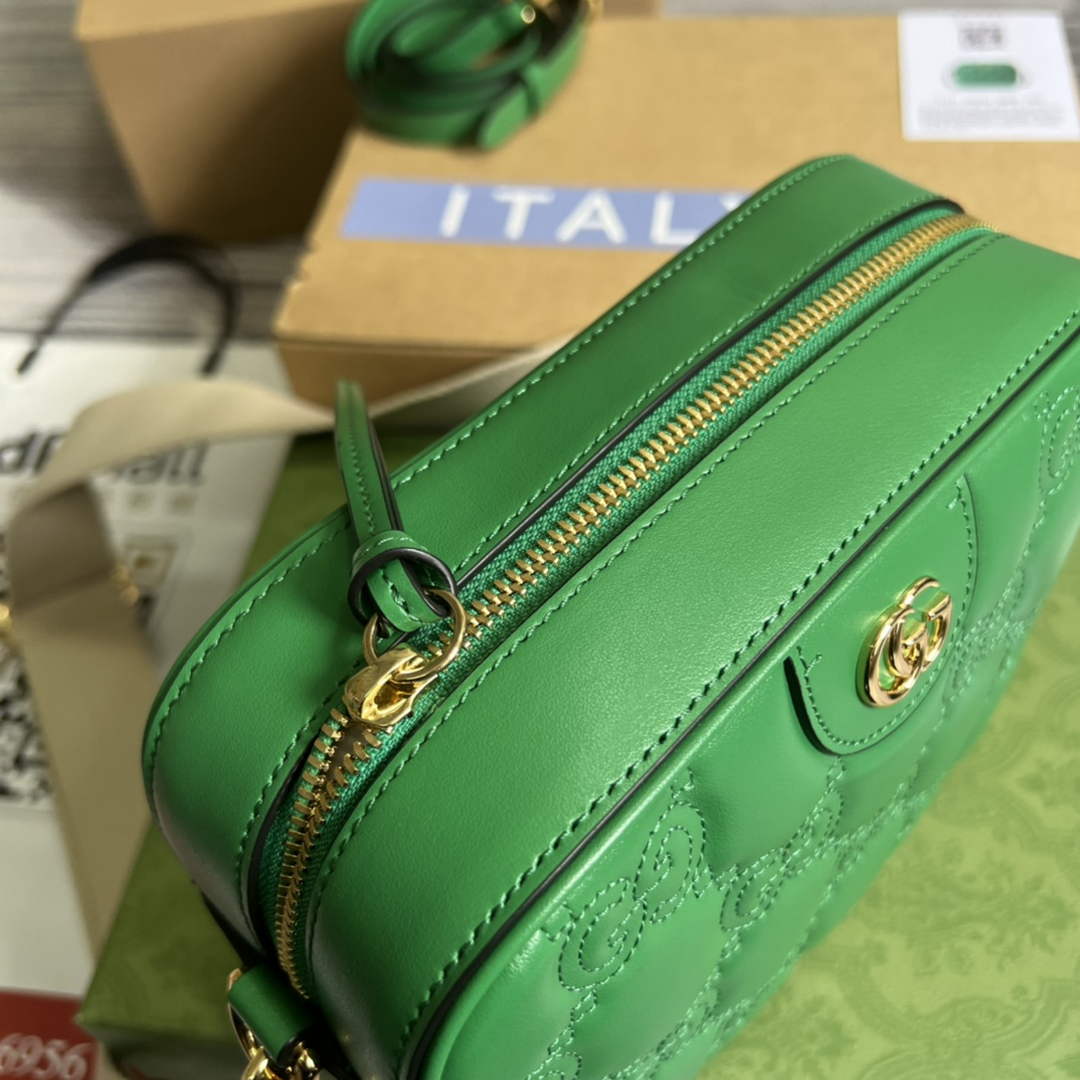 Gucci 702234 GG Matelassé leather shoulder bag Green
