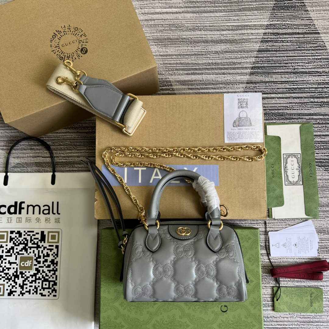 Gucci ‎702251 GG Matelassé leather mini bag gray