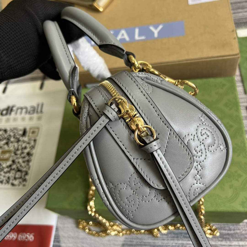 Gucci ‎702251 GG Matelassé leather mini bag gray
