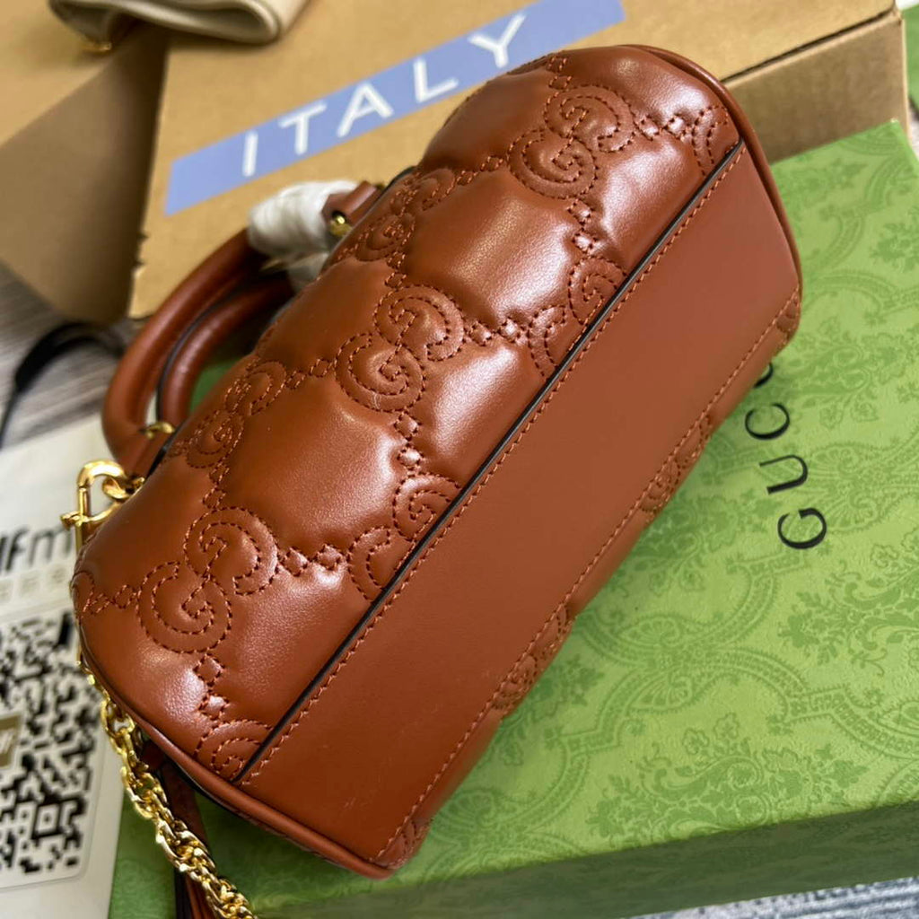 Gucci ‎702251 GG Matelassé leather mini bag light brown