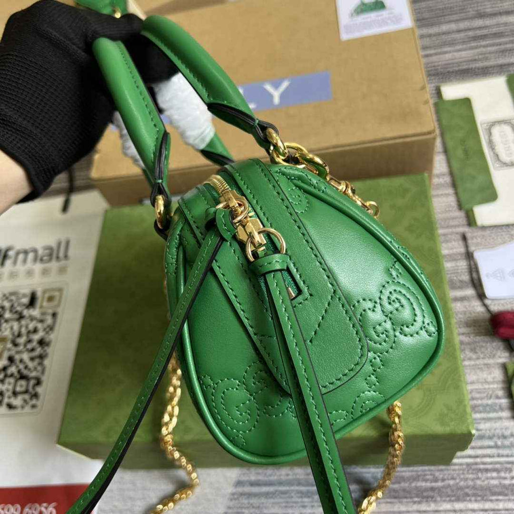 Gucci ‎702251 GG Matelassé leather mini bag green