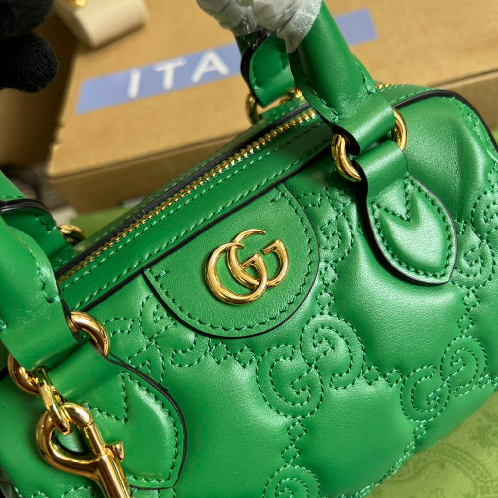 Gucci ‎702251 GG Matelassé leather mini bag green
