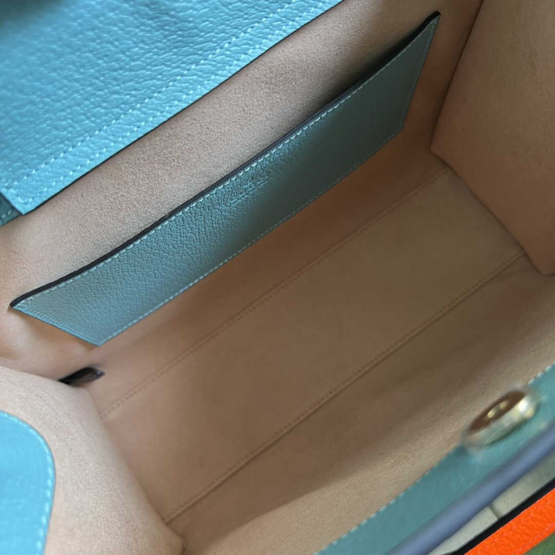 Gucci 702721 Diana Small Tote Bag Blue Leather