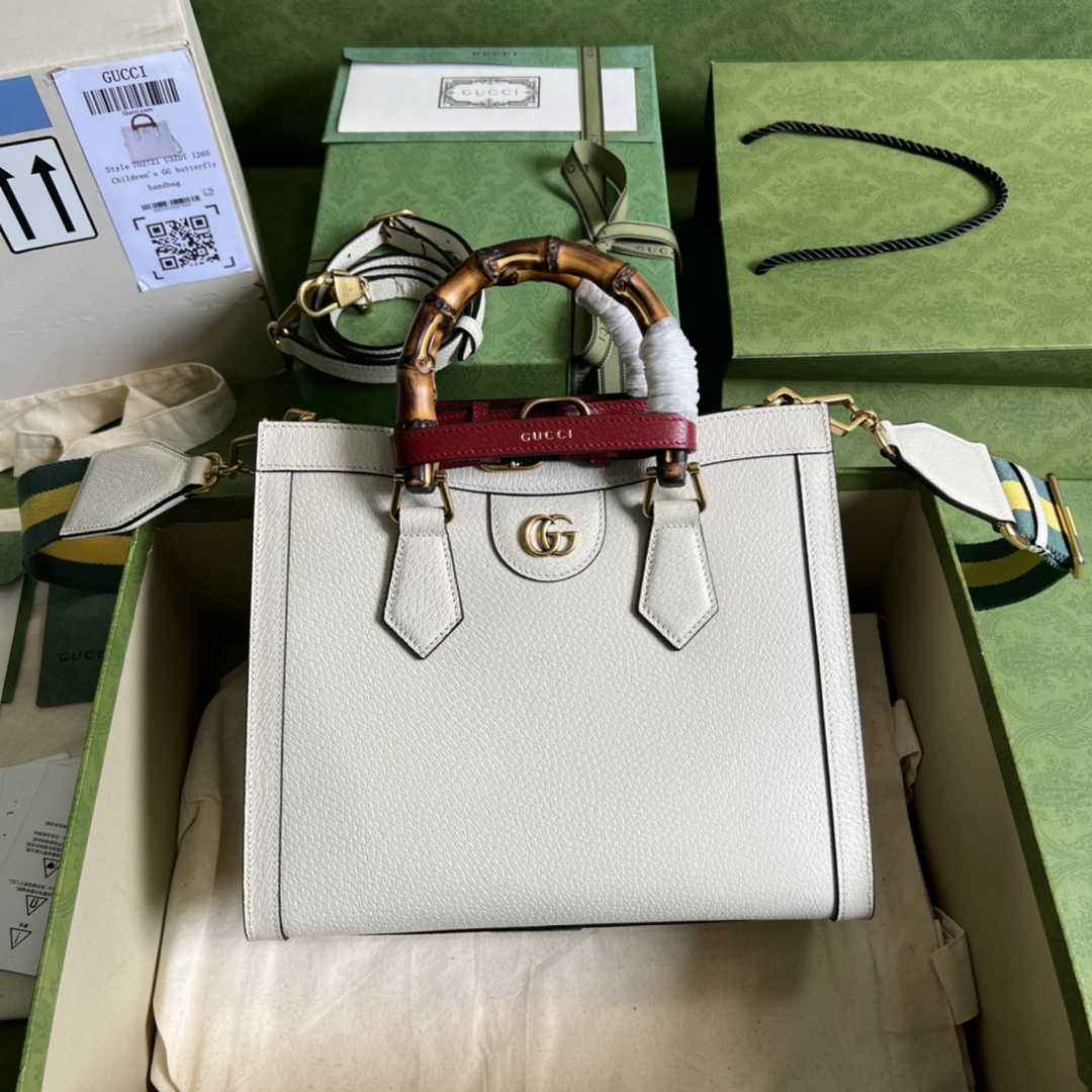 Gucci 702721 Diana Small Tote Bag Beige Leather
