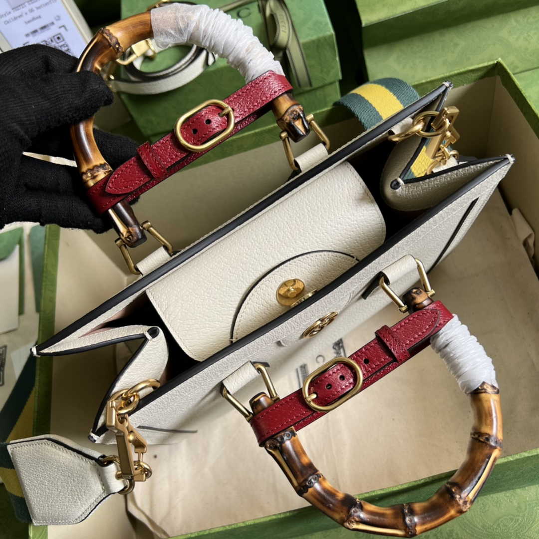 Gucci 702721 Diana Small Tote Bag Beige Leather