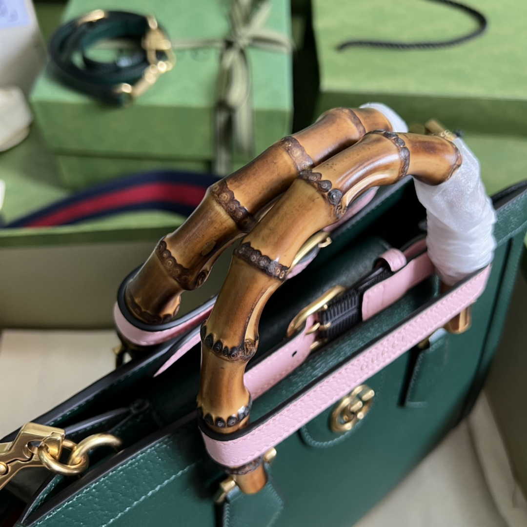 Gucci 702721 Diana Small Tote Bag Green Leather