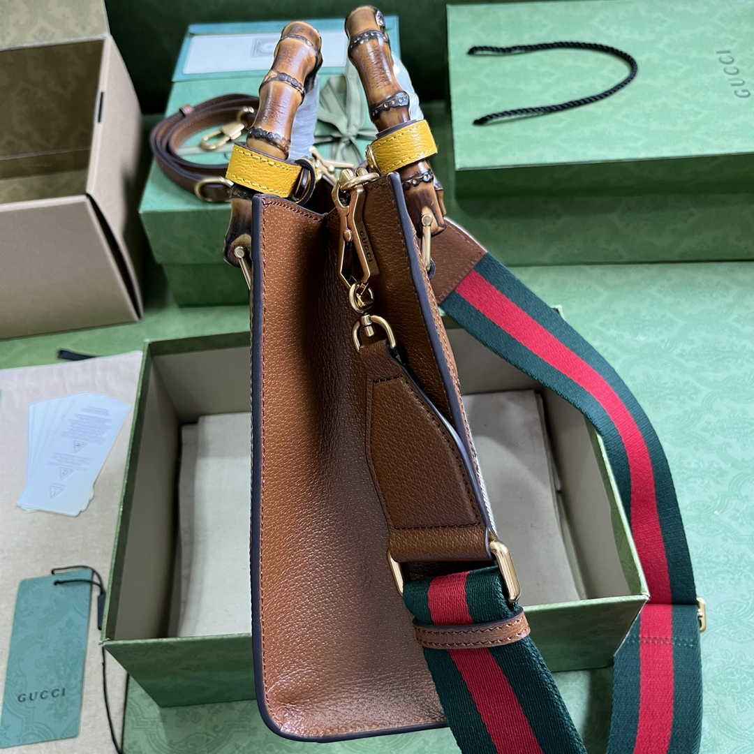 Gucci 702721 Diana Small Tote Bag Beige GG Leather