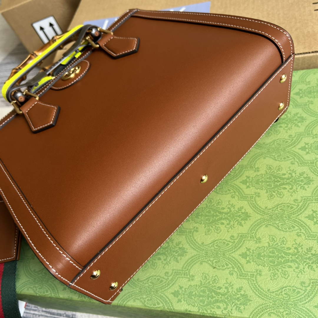 Gucci 702721 Diana Small Tote Bag Brown Leather