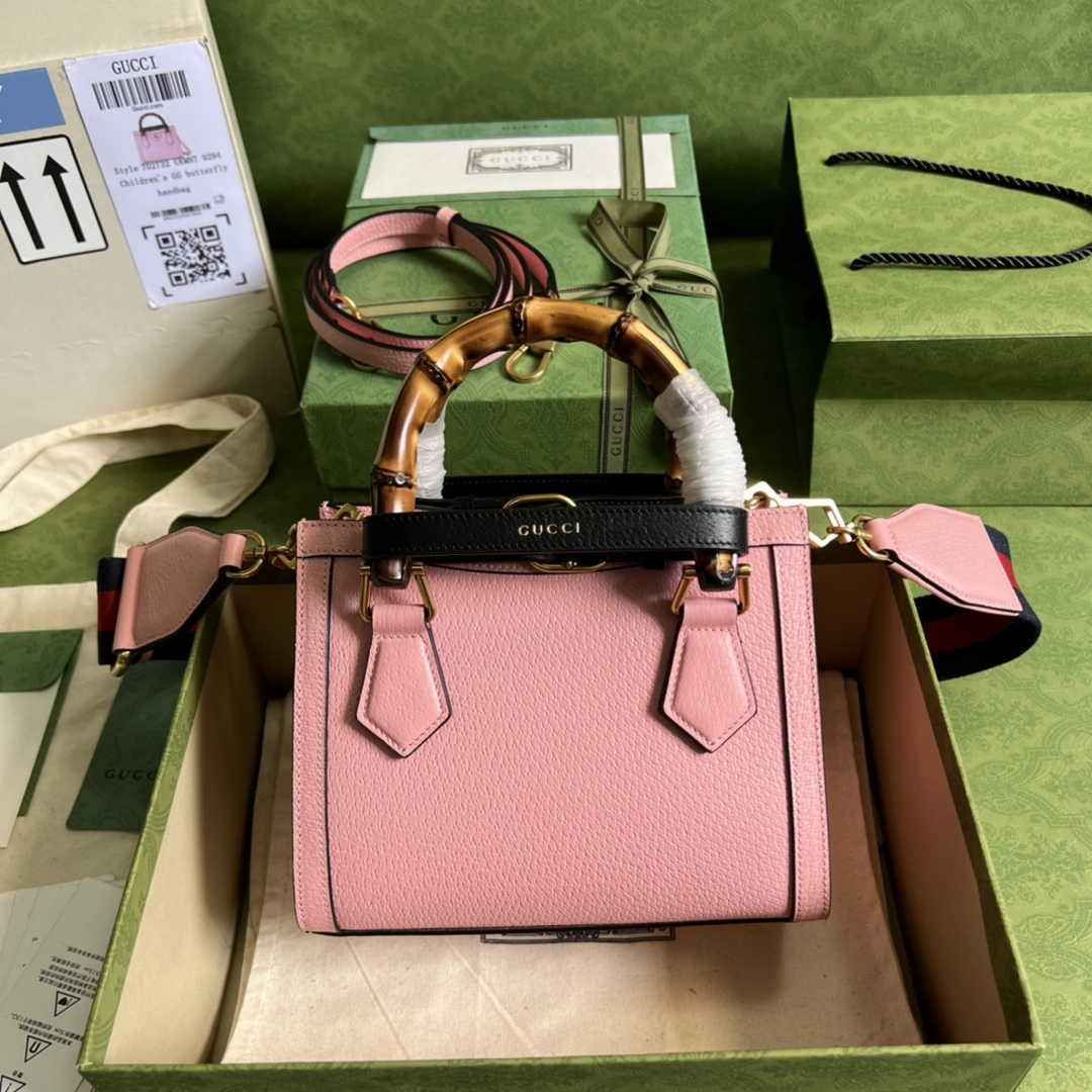 Gucci 702732 Diana mini tote bag Pink leather