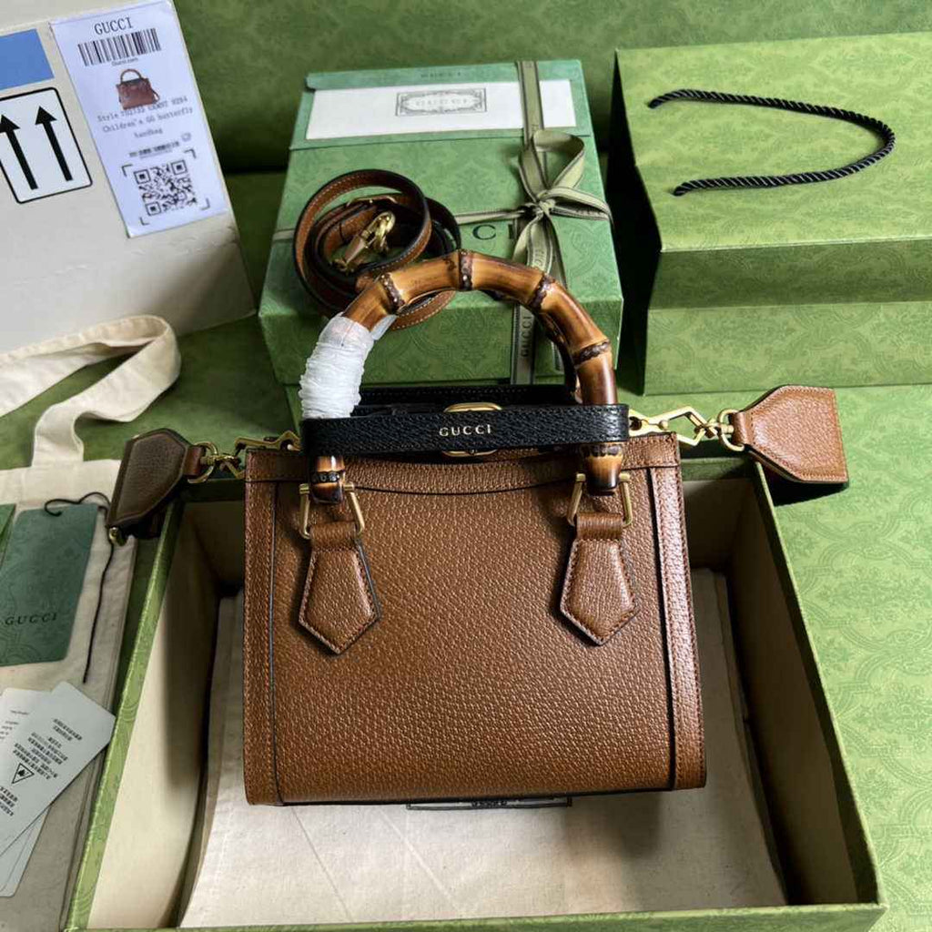 Gucci 702732 Diana mini tote bag leather tan