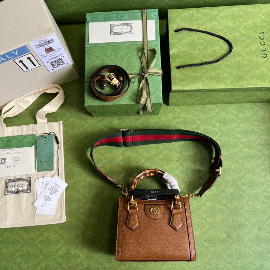 Gucci 702732 Diana mini tote bag leather tan