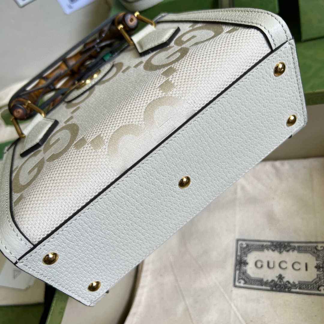 Gucci 702732 Diana mini tote bag GG Beige leather