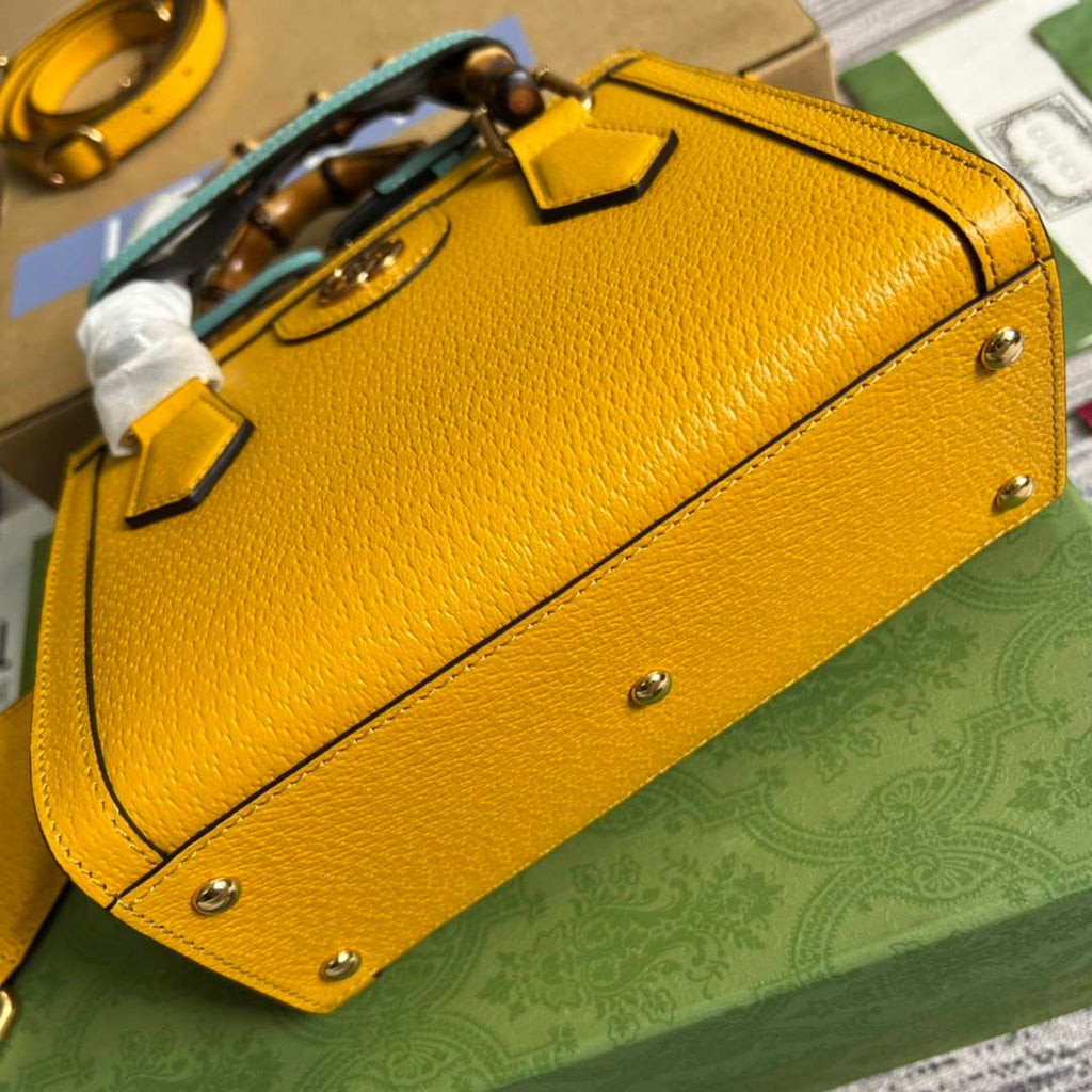 Gucci 702732 Diana mini tote bag Yellow leather