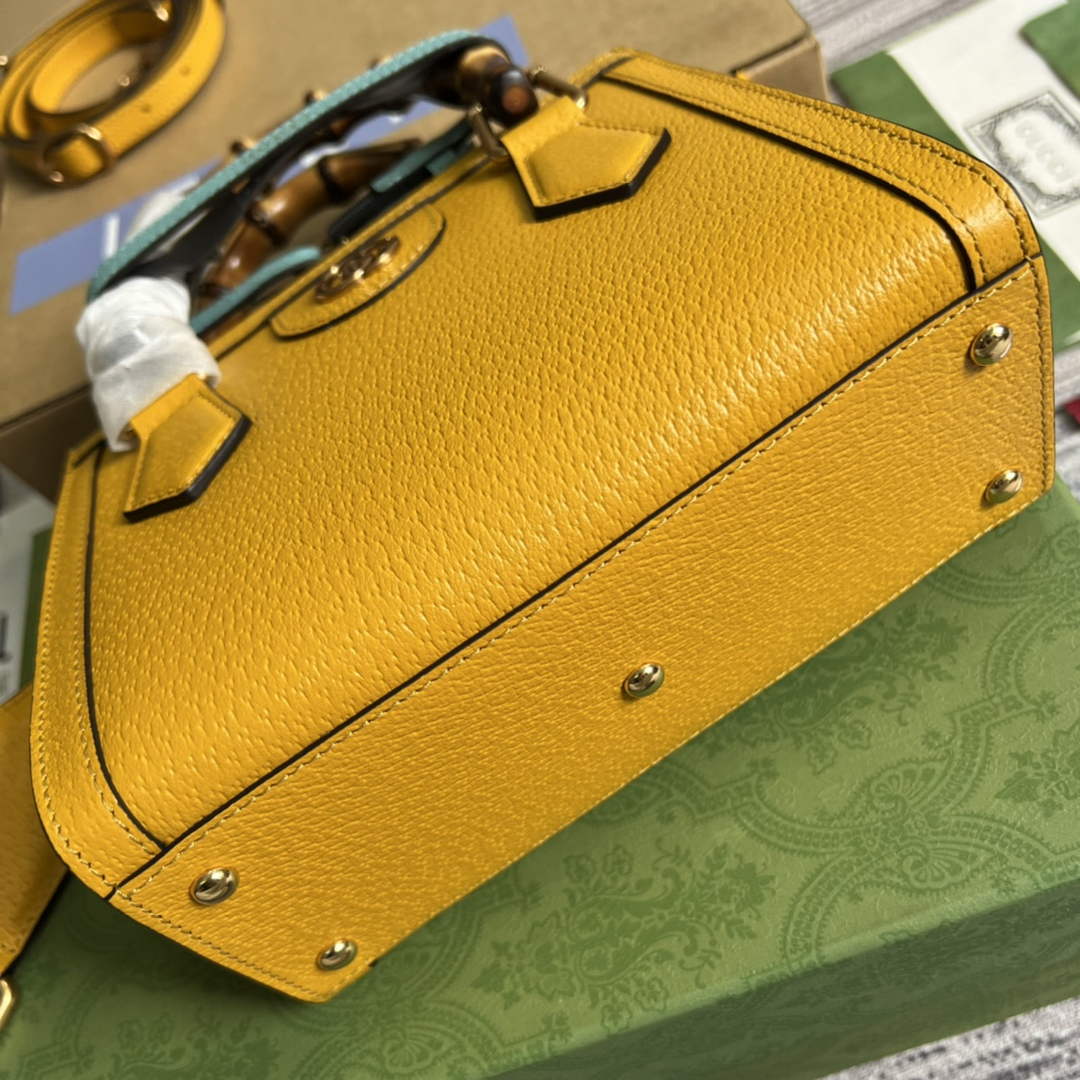 Gucci 702732 Diana mini tote bag Yellow leather