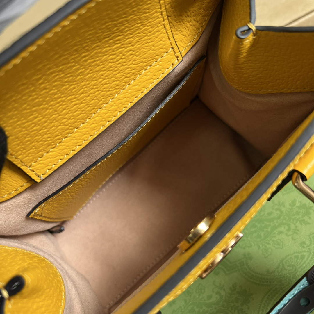 Gucci 702732 Diana mini tote bag Yellow leather