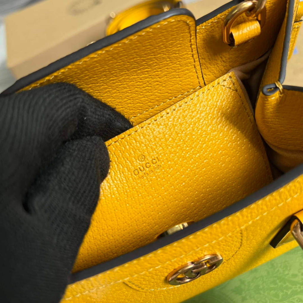 Gucci 702732 Diana mini tote bag Yellow leather