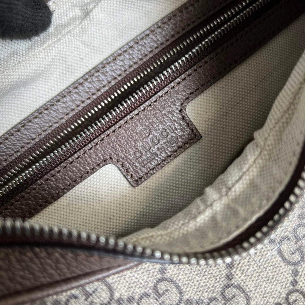 Gucci 702823 Attache large shoulder bag Beige GG Supreme canvas