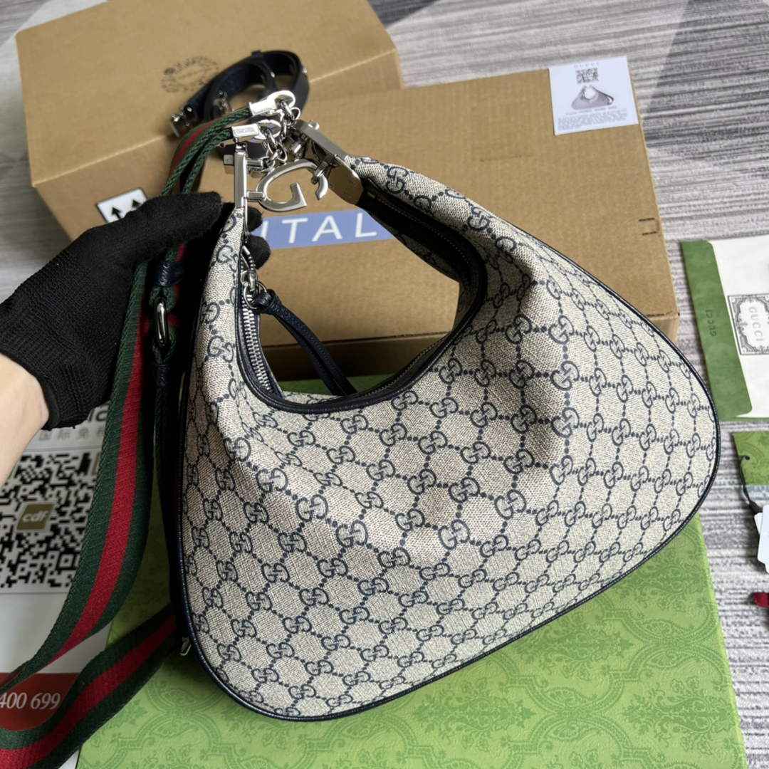 Gucci 702823 Attache large shoulder bag Blue GG Supreme canvas