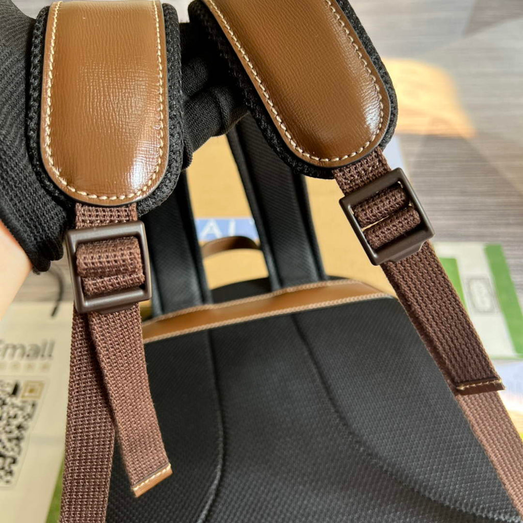 Gucci ‎704017 Backpack with Interlocking G Beige GG Supreme canvas