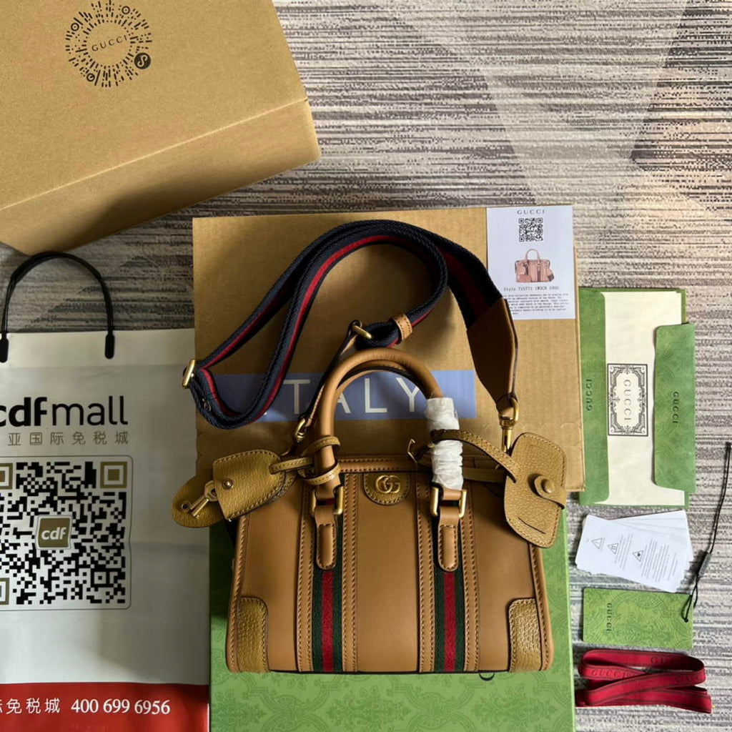 Gucci ‎Mini canvas top handle bag 715771 Light brown leather