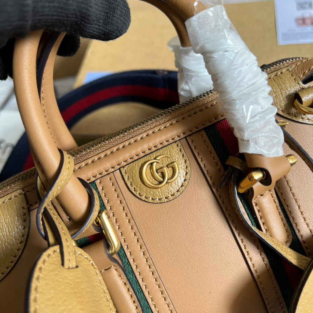 Gucci ‎Mini canvas top handle bag 715771 Light brown leather