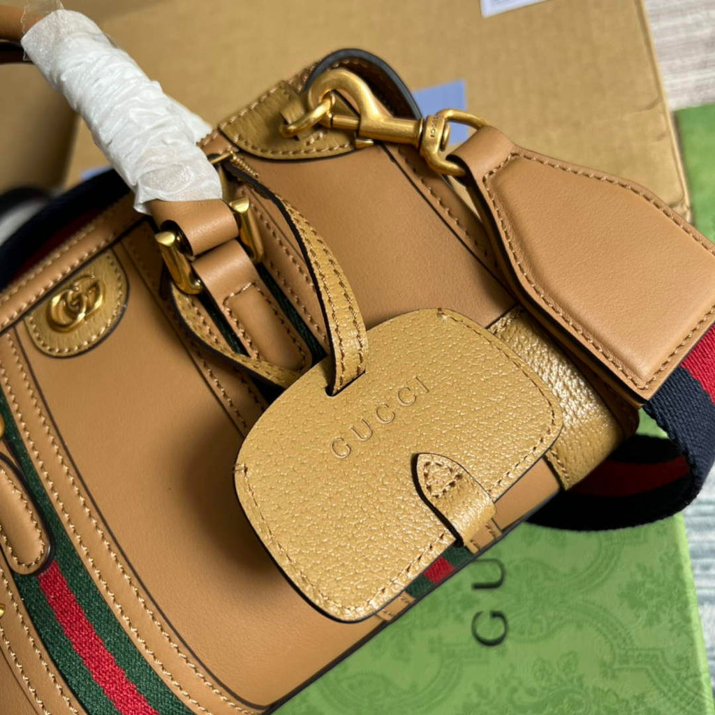 Gucci ‎Mini canvas top handle bag 715771 Light brown leather