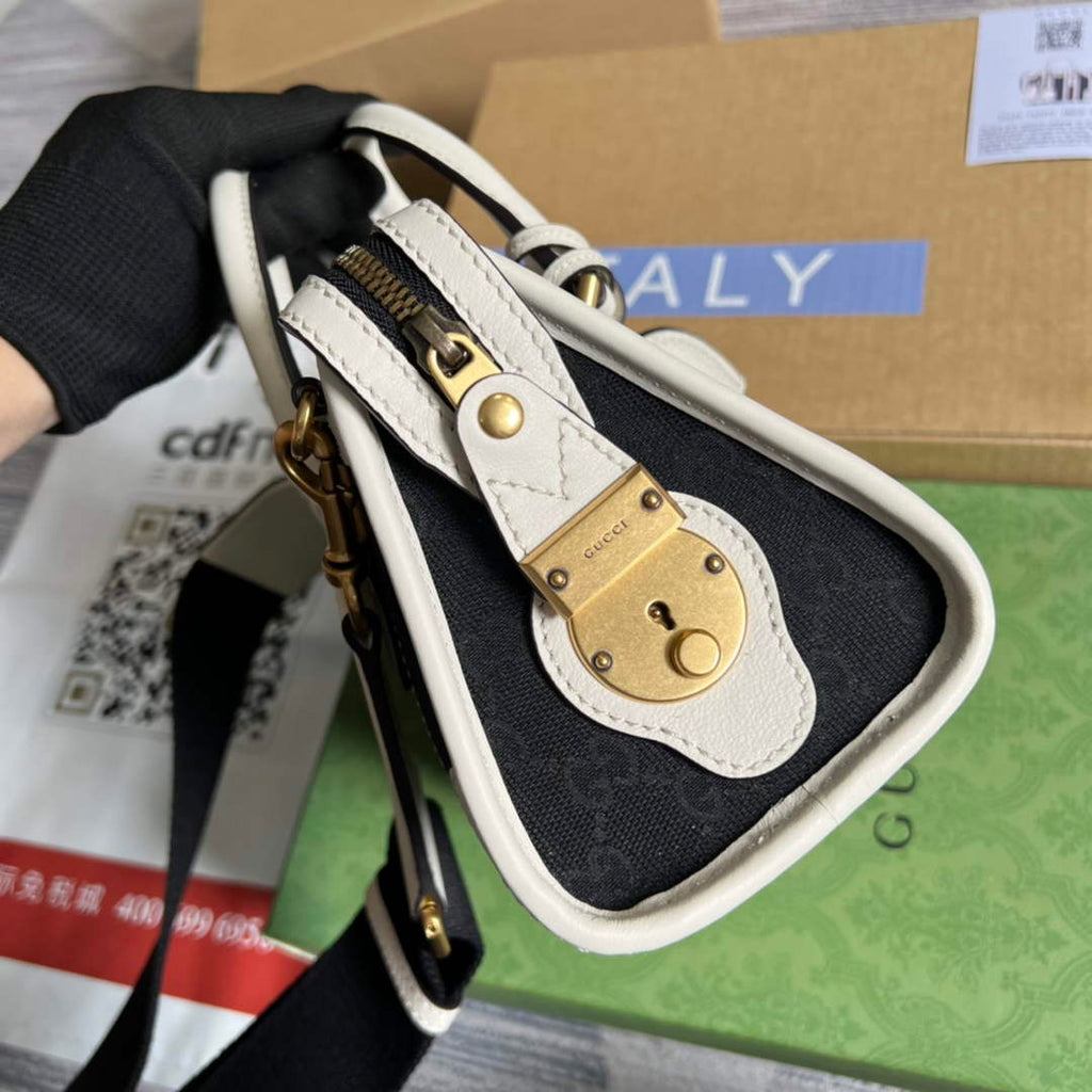 Gucci ‎Mini canvas top handle bag 715771 White leather