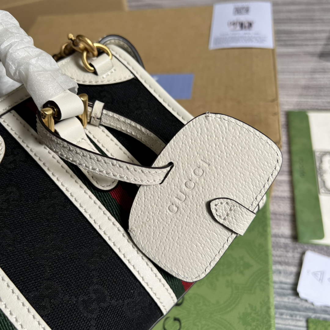 Gucci ‎Mini canvas top handle bag 715771 White leather