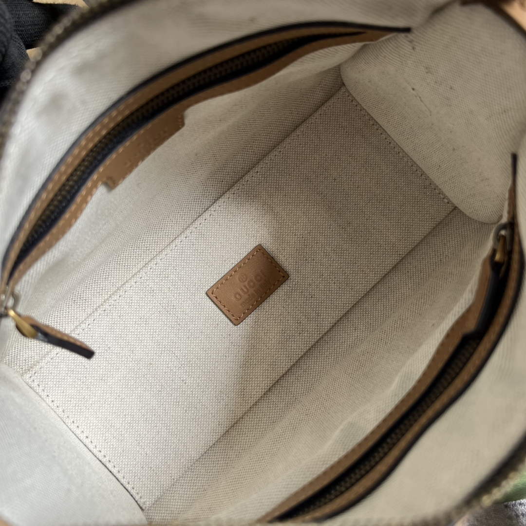 Gucci ‎715771 Mini canvas top handle bag Light brown leather