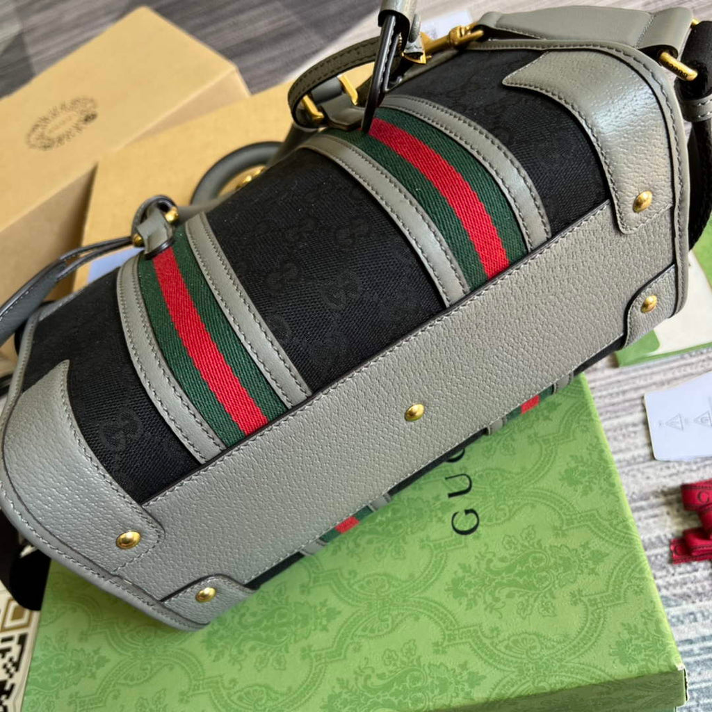 Gucci 715772 Small canvas top handle bag Gray leather