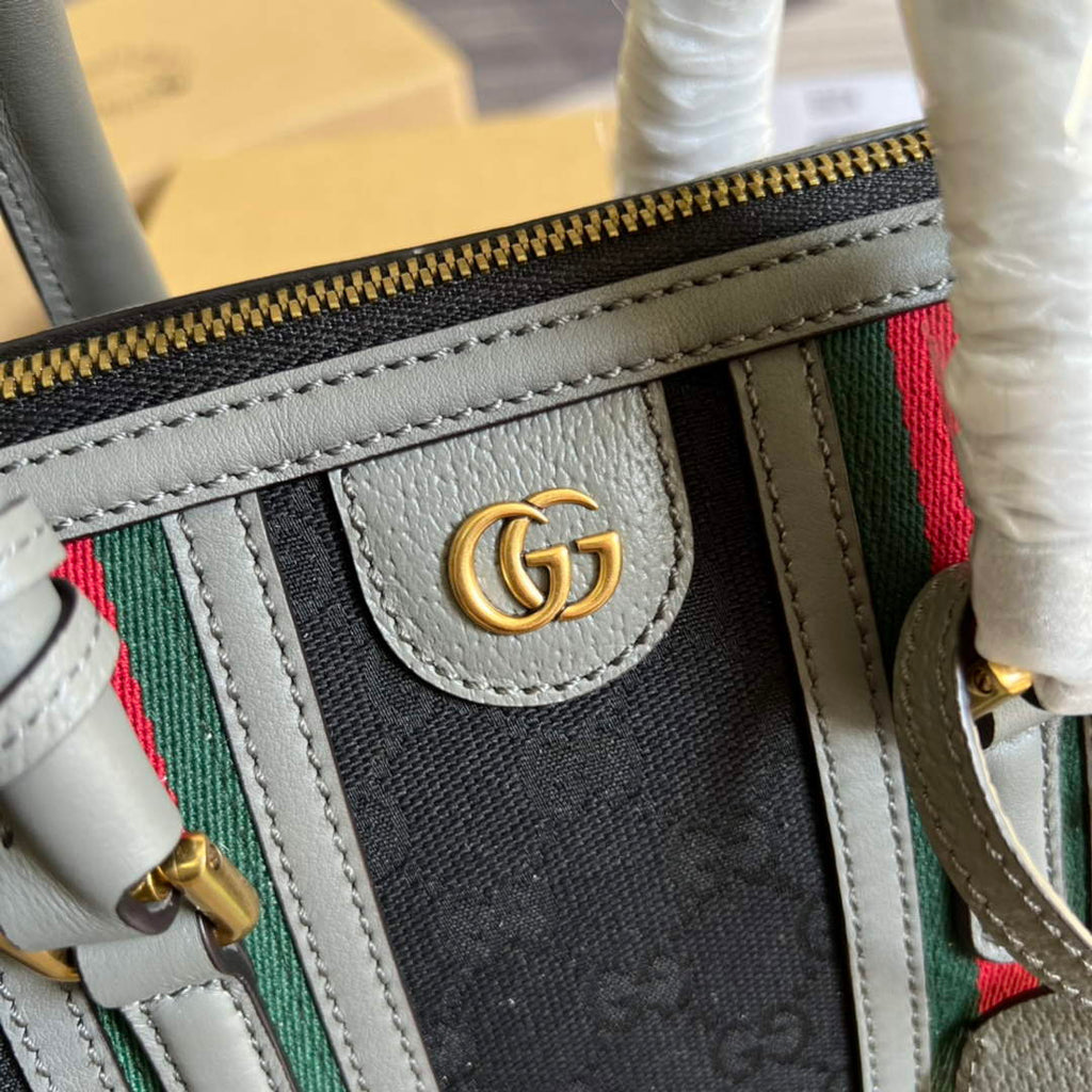 Gucci 715772 Small canvas top handle bag Gray leather