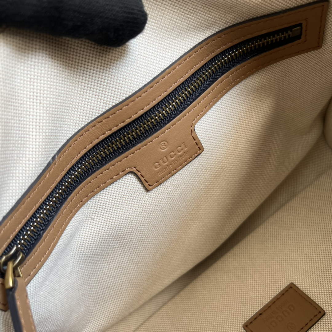 Gucci 715772 Small canvas top handle bag Brown leather