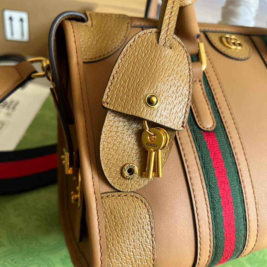 Gucci 715772 Small top handle bag with Double G Brown leather