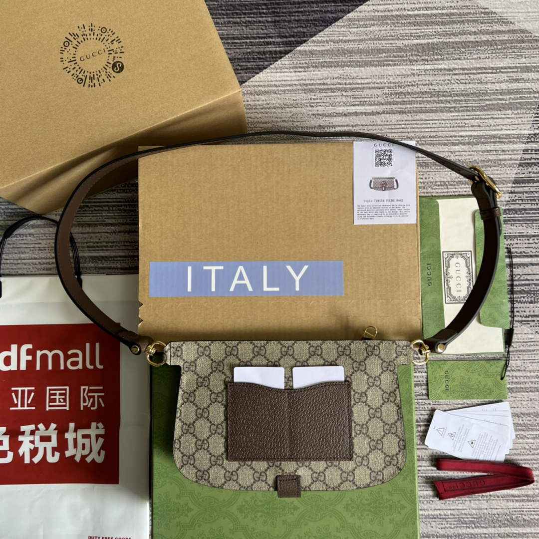 Gucci 718154 Blondie belt bag Beige GG Supreme canvas