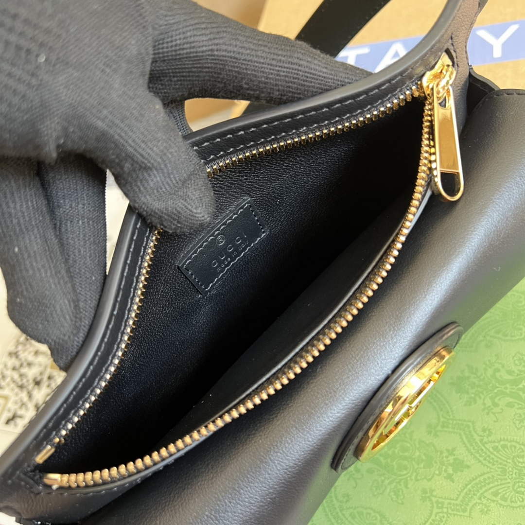 Gucci 718154 Blondie belt bag black leather