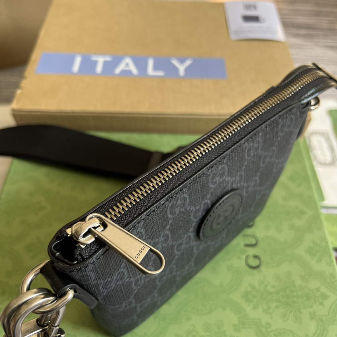 Gucci ‎723306 Messenger bag with Interlocking G Black Supreme canvas