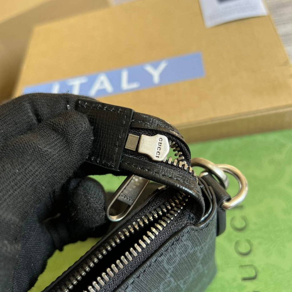 Gucci ‎723306 Messenger bag with Interlocking G Black Supreme canvas
