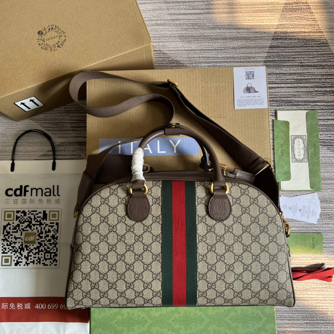 Gucci 723309 Savoy medium bowling bag Beige GG Supreme canvas