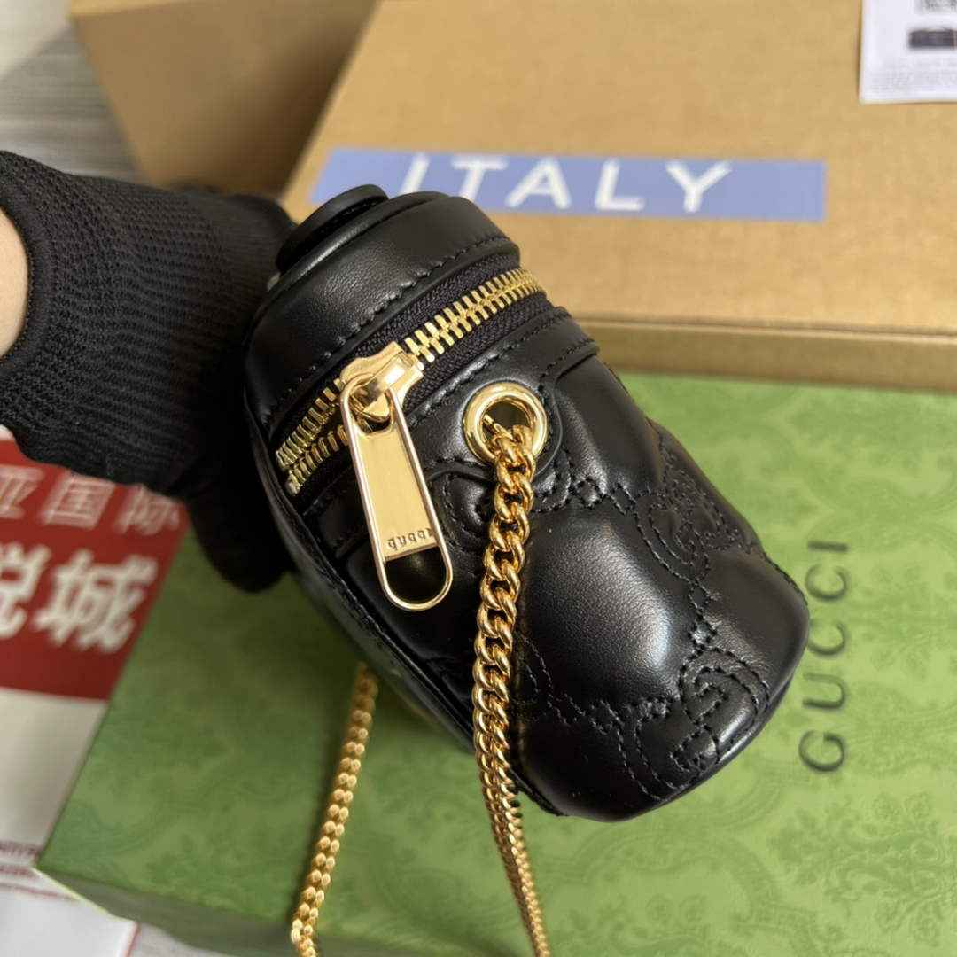 Gucci ‎723770 GG Matelassé top handle mini bag Black leather