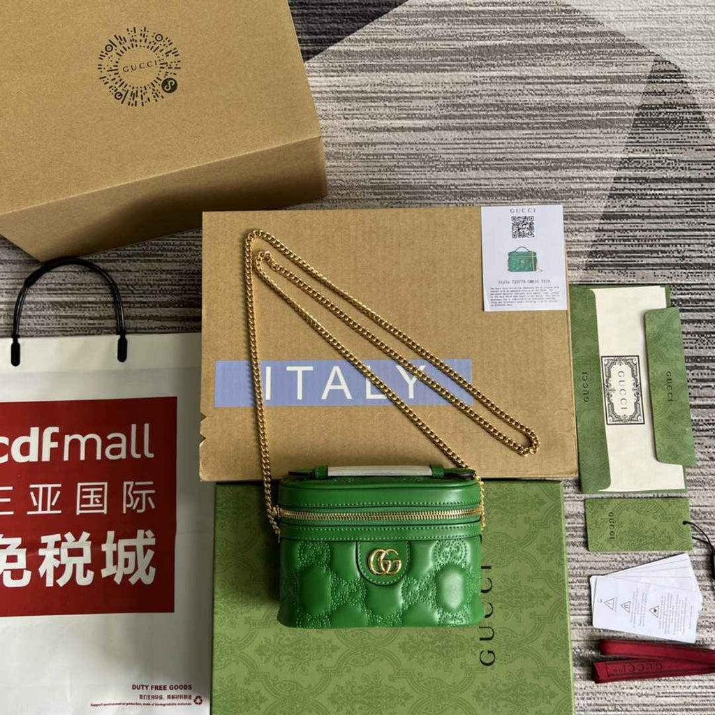 Gucci ‎723770 GG Matelassé top handle mini bag green leather