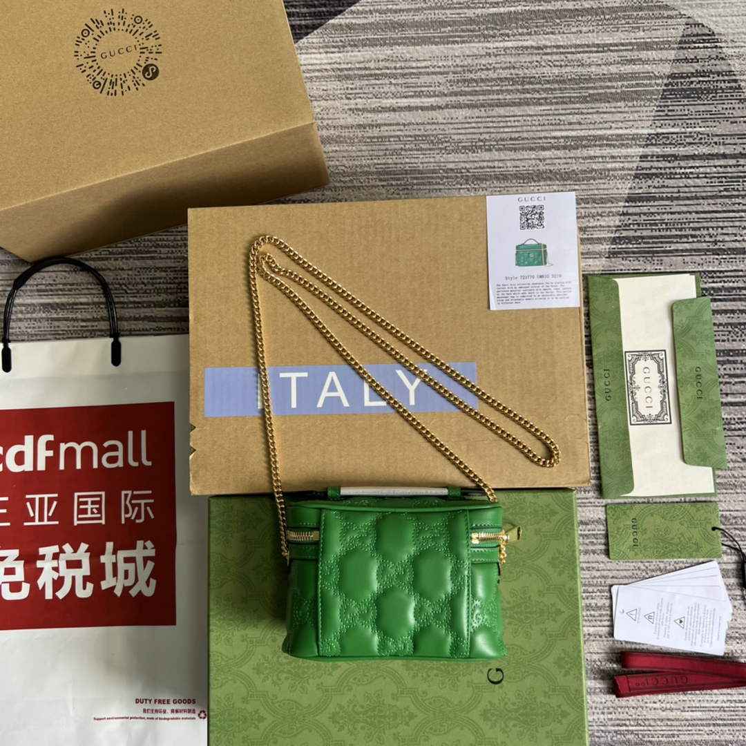 Gucci ‎723770 GG Matelassé top handle mini bag green leather