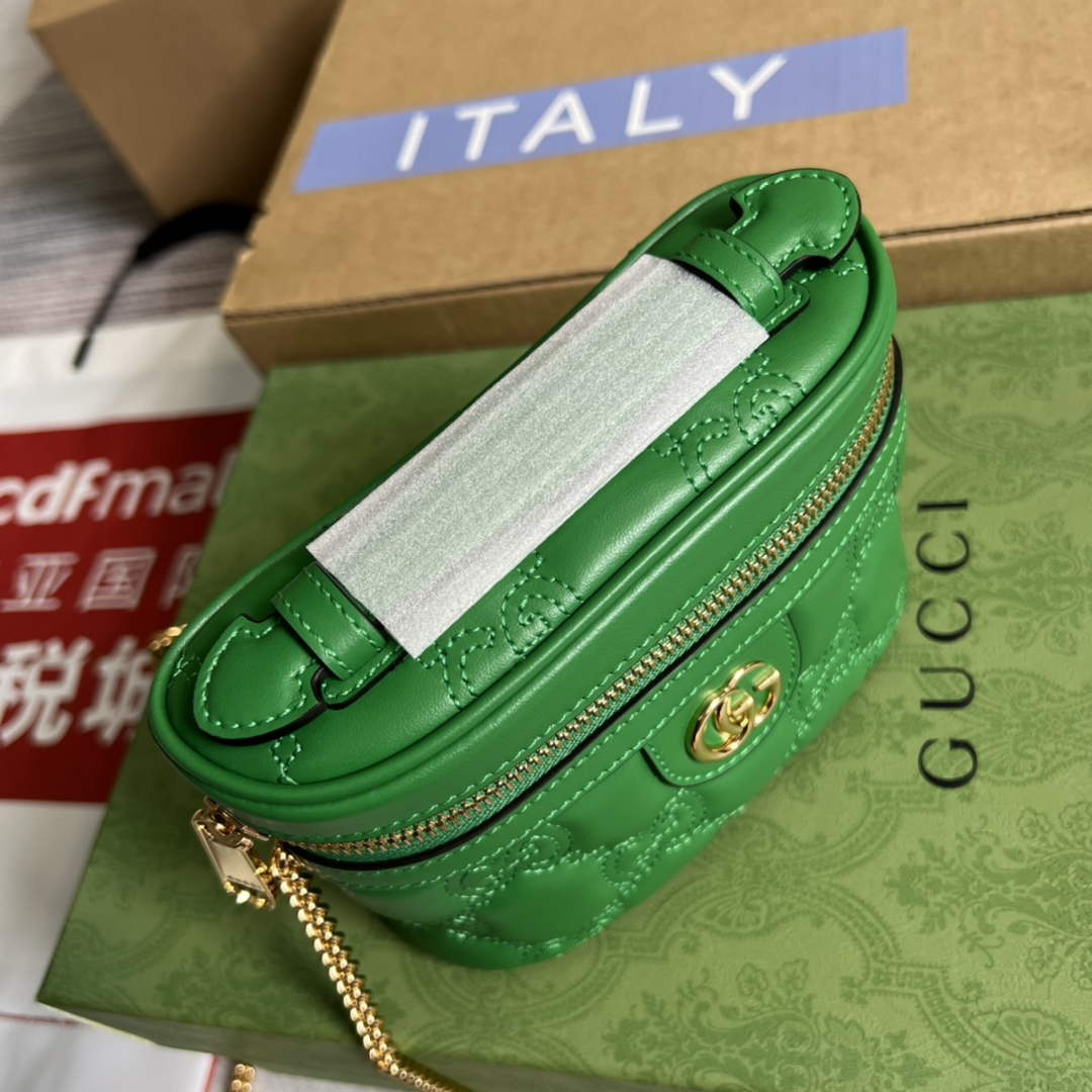 Gucci ‎723770 GG Matelassé top handle mini bag green leather