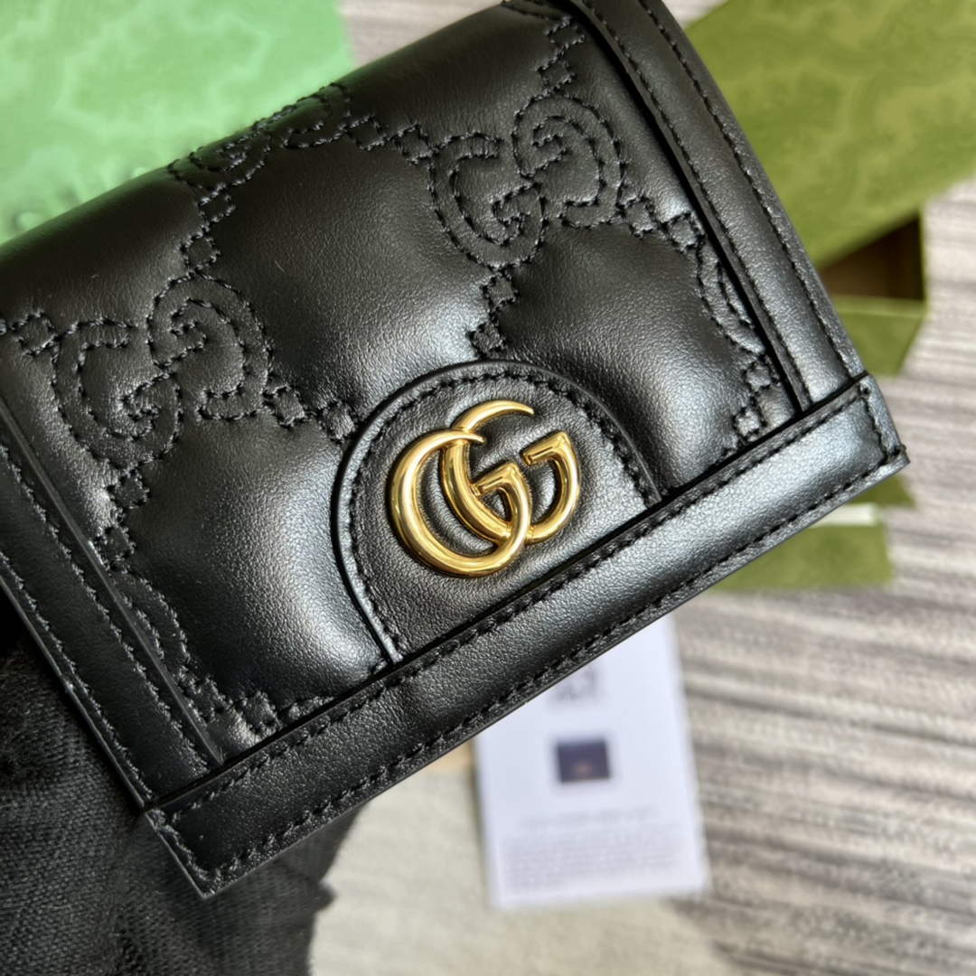 Gucci 723786 GG Matelassé card case wallet black leather