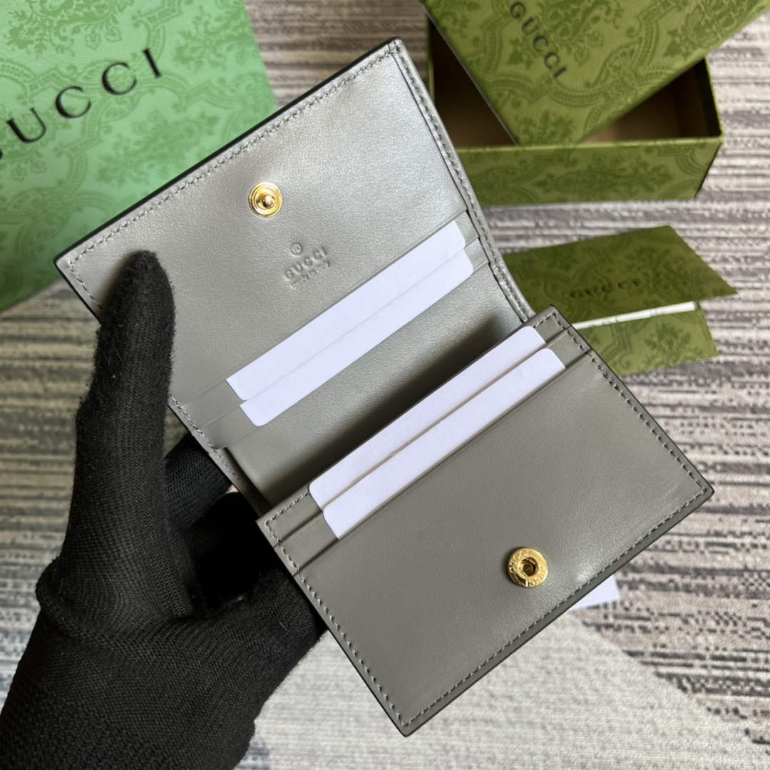 Gucci 723786 GG Matelassé card case wallet gray leather