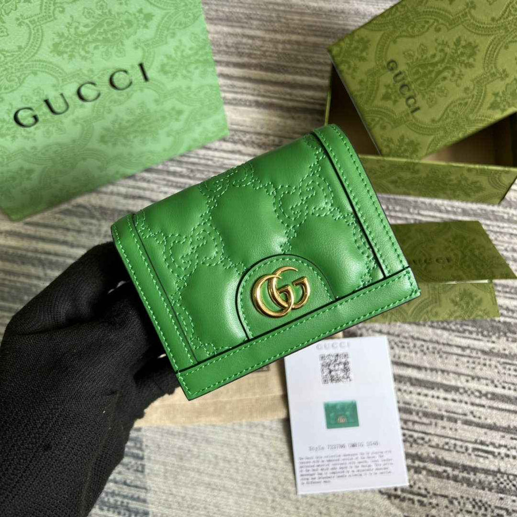 Gucci 723786 GG Matelassé card case wallet green leather